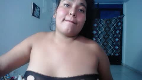 Snapshot of sexy_love_15 chatting on October 2025 04:57:02 AM SIRENA LOVE online show from October 2025 04:57:02 AM