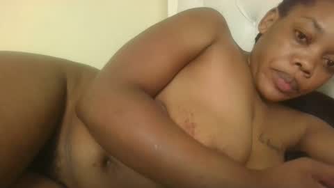 Snapshot of sexy_lyna chatting on October 2025 07:08:01 PM sexy_lyna online show from October 2025 07:08:01 PM