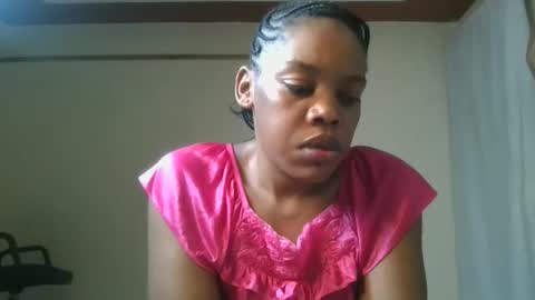 Snapshot of sexy_lyna chatting on November 2025 05:24:01 PM sexy_lyna online show from November 2025 05:24:01 PM