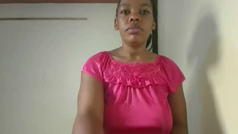 Snapshot of sexy_lyna chatting on November 2025 05:10:01 AM sexy_lyna online show from November 2025 05:10:01 AM