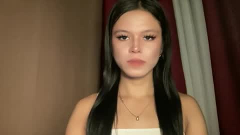Nicole online show from May 2026 01:03:02 AM