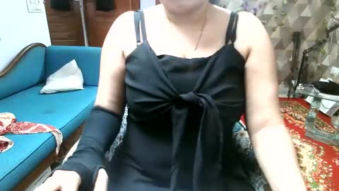 sexy_mandakini online show from June 2026 08:15:02 PM
