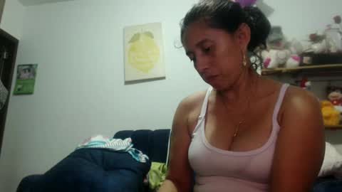 Mary online show from October 2025 01:33:02 AM