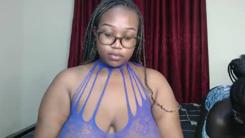sexy online show from October 2025 09:19:02 PM