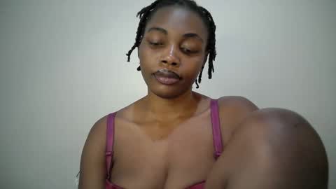 sexy_muna2 online show from April 2026 09:37:02 PM