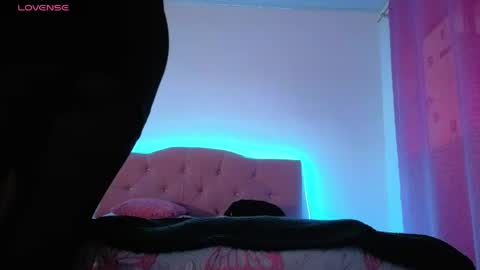 miss natasha online show from April 2026 01:25:02 PM