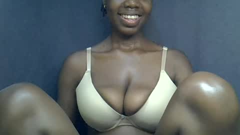 Snapshot of sexy_peach4 chatting on July 2026 10:09:02 PM sexy_peach4 online show from July 2026 10:09:02 PM