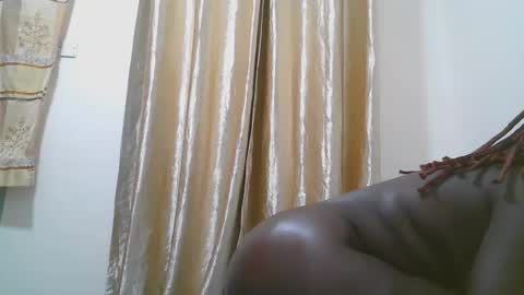 Snapshot of sexy_quincy1 chatting on November 2025 09:47:01 PM Sexy Quincy online show from November 2025 09:47:01 PM