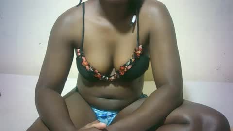 sexy_sandrah online show from November 2025 04:12:02 AM