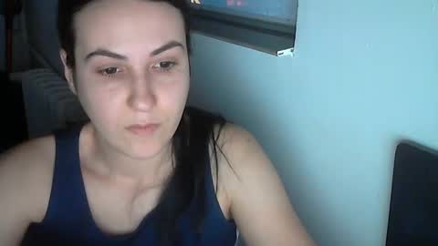 Snapshot of sexy_slimm25 chatting on February 2025 09:59:01 PM Slimm online show from February 2025 09:59:01 PM