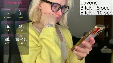 Sexy-Sweets online show from November 2025 05:46:01 PM