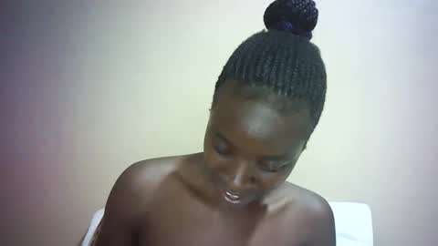 leila online show from December 2024 04:15:02 PM