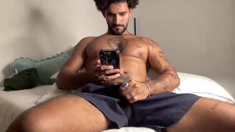 Asaf          online show from April 2026 09:50:01 PM