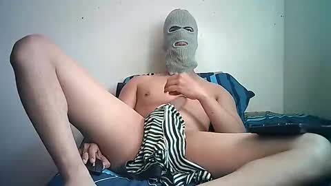 Snapshot of sexyatrevidoo chatting on January 2025 01:12:01 PM SesyMen online show from January 2025 01:12:01 PM