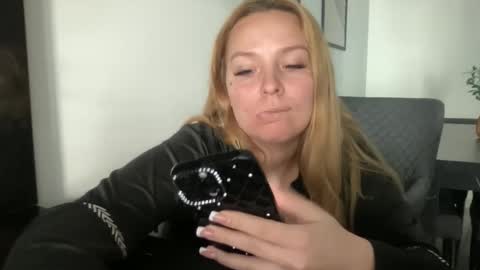 ALAYA  online show from February 2026 06:56:01 AM