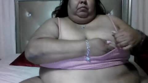 sexybbwqueen83 online show from March 2026 07:01:02 AM
