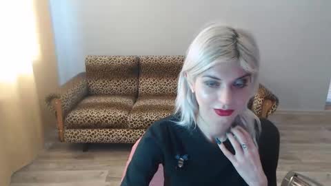 sexybeatriice online show from January 2025 07:13:02 AM