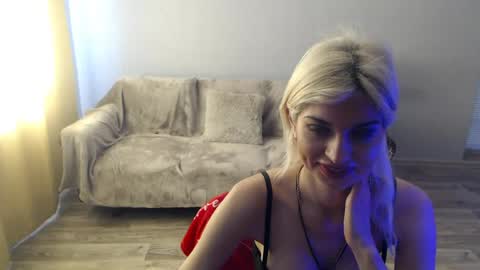 Snapshot of sexybeatriice chatting on June 2026 06:27:02 AM sexybeatriice online show from June 2026 06:27:02 AM