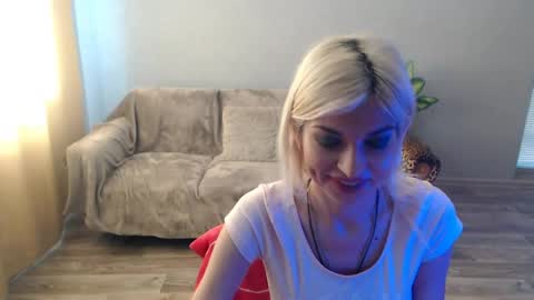 Snapshot of sexybeatriice chatting on June 2026 06:18:01 AM sexybeatriice online show from June 2026 06:18:01 AM