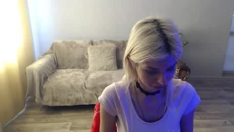 Snapshot of sexybeatriice chatting on June 2026 06:14:01 AM sexybeatriice online show from June 2026 06:14:01 AM