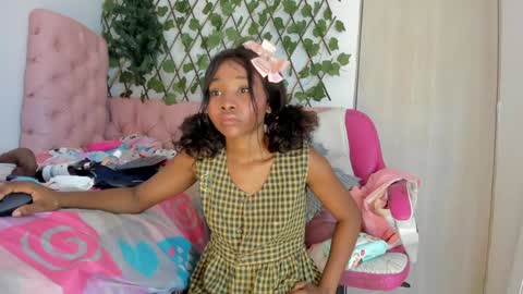 Snapshot of sexybrunnetem chatting on January 2025 07:14:02 AM sofia online show from January 2025 07:14:02 AM