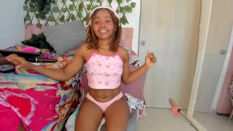 Snapshot of sexybrunnetem chatting on March 2025 08:31:01 PM sofia online show from March 2025 08:31:01 PM