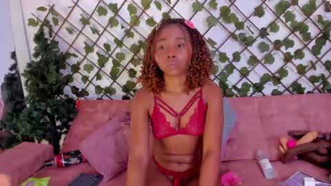 Snapshot of sexybrunnetem chatting on October 2025 12:16:01 PM sofia online show from October 2025 12:16:01 PM