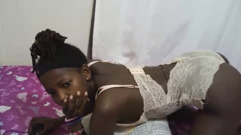 Snapshot of sexycandy2389 chatting on March 2026 11:03:01 AM Candy online show from March 2026 11:03:01 AM