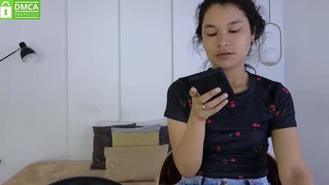 chanell and yina online show from February 2026 01:20:01 PM