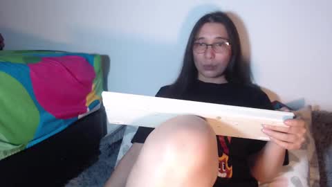Snapshot of sexycoralinne69 chatting on February 2025 06:02:02 AM Coralinne online show from February 2025 06:02:02 AM
