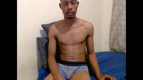 sexycouplexx01 online show from February 2026 05:24:01 PM