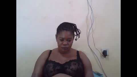 EMILY online show from November 2025 07:42:02 AM