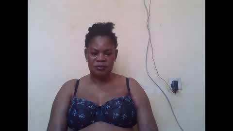 Snapshot of sexydove2 chatting on February 2026 12:15:02 PM EMILY online show from February 2026 12:15:02 PM