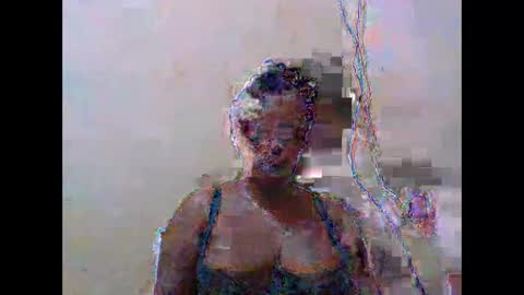 Snapshot of sexydove2 chatting on February 2026 03:35:02 AM EMILY online show from February 2026 03:35:02 AM