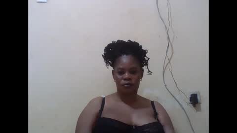 Snapshot of sexydove2 chatting on February 2026 06:37:02 PM EMILY online show from February 2026 06:37:02 PM