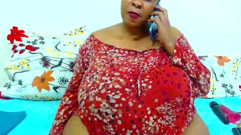 Snapshot of sexyebonylove89 chatting on February 2025 11:36:02 PM sexyebonylove89 online show from February 2025 11:36:02 PM