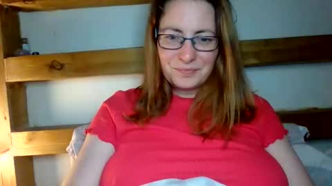 Snapshot of sexyemilyoliver chatting on June 2026 01:38:02 PM Emily online show from June 2026 01:38:02 PM