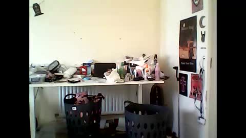 Wouldntyouliketoknow online show from September 2025 09:42:02 AM