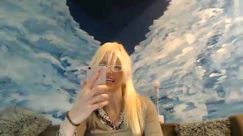 Snapshot of sexyeni chatting on February 2025 02:17:02 AM ENI pvt moan your name WHEN I M NOT online you tell me in SNAPCHAT deal yes add me... FREE TWITTER magiconline101...... online show from February 2025 02:17:02 AM