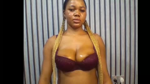 Snapshot of sexyeye368293 chatting on November 2025 01:05:02 AM sexyeye368293 online show from November 2025 01:05:02 AM