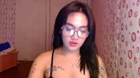 Fiona online show from April 2026 09:52:01 PM