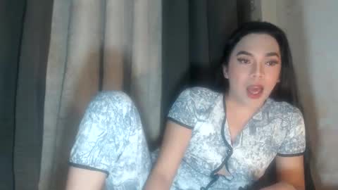 Snapshot of sexygoddess_tyra chatting on September 2025 03:57:01 PM TYRA 3 online show from September 2025 03:57:01 PM