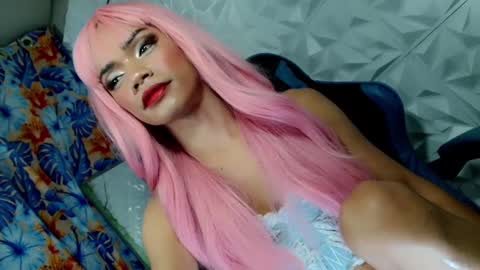 Snapshot of sexyhotbabe18 chatting on January 2025 04:29:02 PM sexyhotbabe18 online show from January 2025 04:29:02 PM