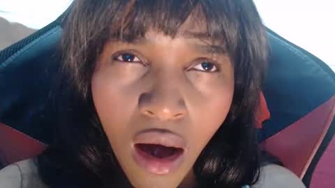 sexyjustin202 online show from January 2026 12:02:01 AM