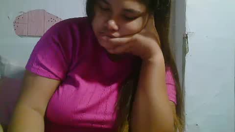 Snapshot of sexykittymom chatting on December 2024 10:12:02 PM sexykittymom online show from December 2024 10:12:02 PM