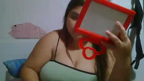 Snapshot of sexykittymom chatting on February 2025 06:00:01 AM sexykittymom online show from February 2025 06:00:01 AM