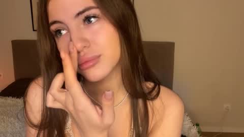 Snapshot of sexylabubu chatting on November 2025 09:35:01 PM arya online show from November 2025 09:35:01 PM