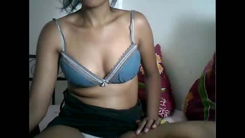 sexylarra12 online show from December 2024 08:44:02 AM