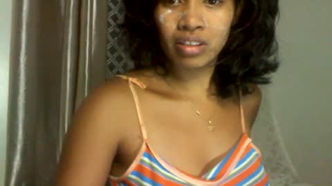 Snapshot of sexylarra12 chatting on May 2026 05:42:04 PM sexylarra12 online show from May 2026 05:42:04 PM