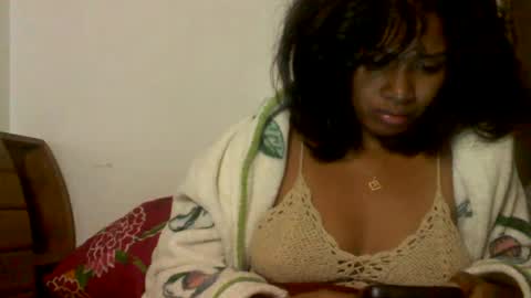 Snapshot of sexylarra12 chatting on May 2026 02:19:01 AM sexylarra12 online show from May 2026 02:19:01 AM